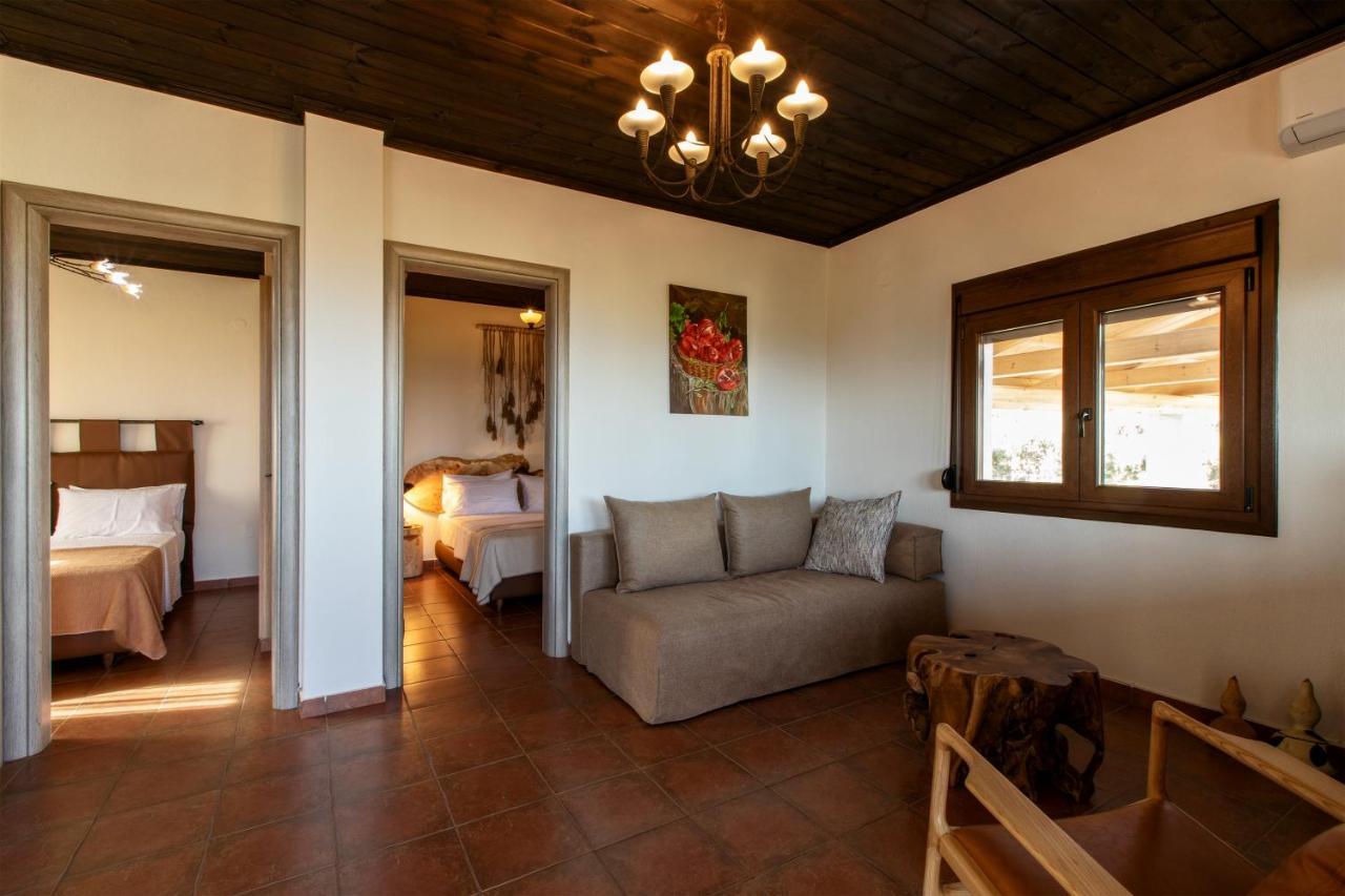 Casa Del Olivar Develikia Exterior photo